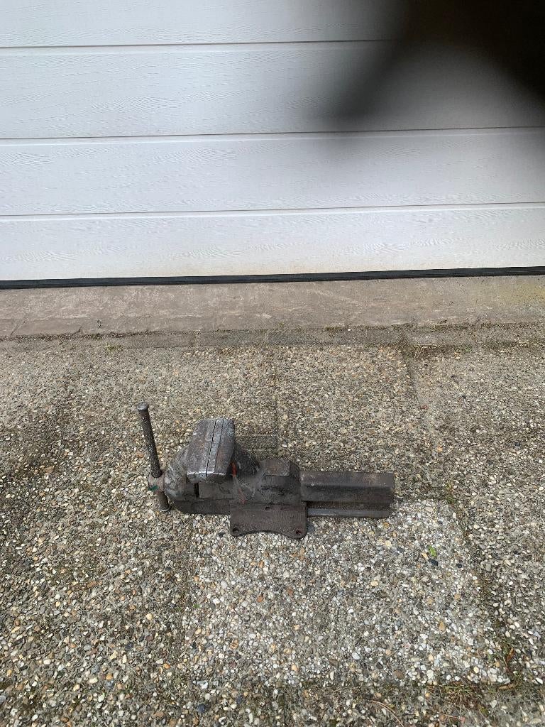 Bankschroef, Doe-het-zelf en Verbouw, Werkbanken, Ophalen, Gebruikt, Minder dan 70 cm, Bankschroef