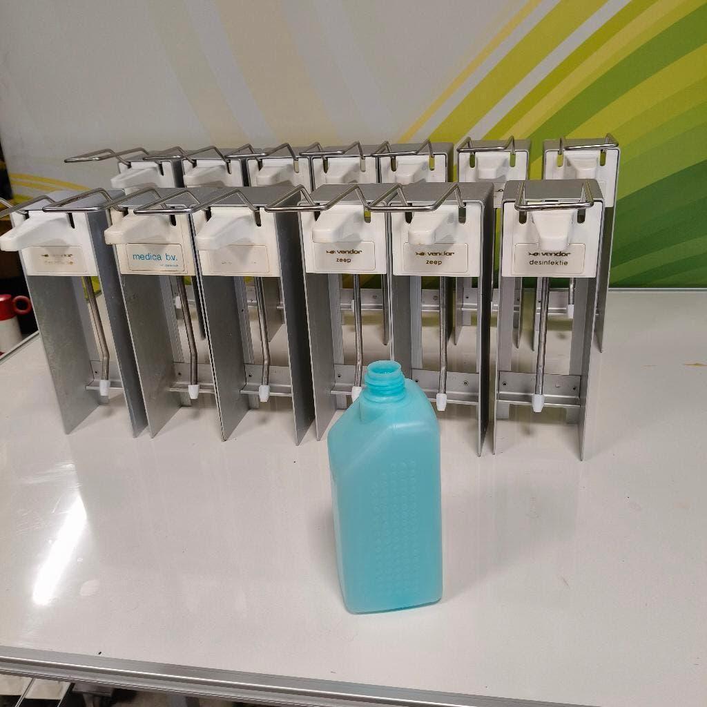 Partij Elleboog dispenser voor zeep / desinfectie, Ophalen, Overige typen