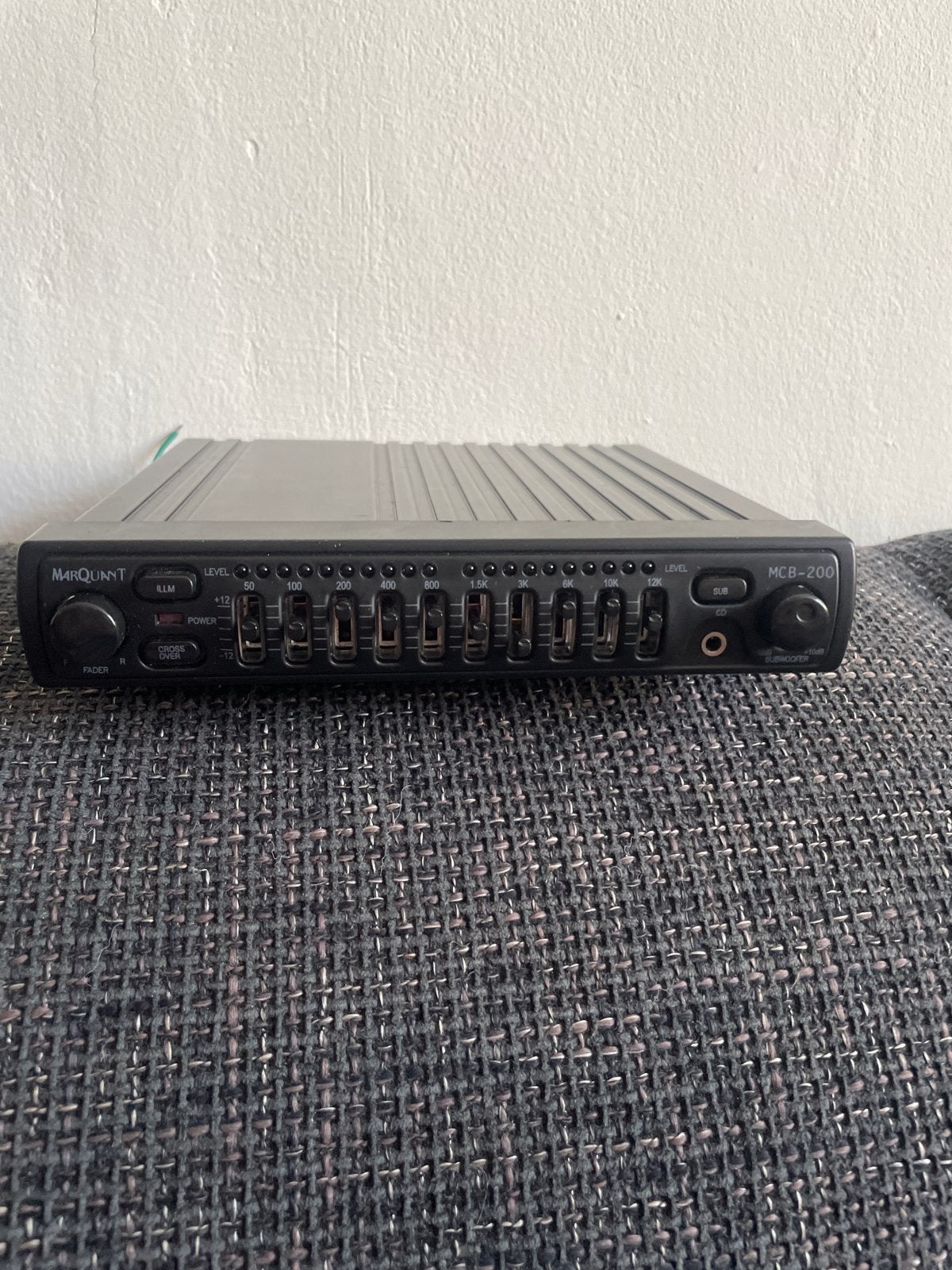 Marquant MCB-200 Auto Equalizer met bedrading, Ophalen, Gebruikt