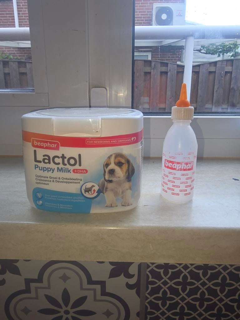 Puppy voeding inclusief flesje, Dieren en Toebehoren, Ophalen, Hond