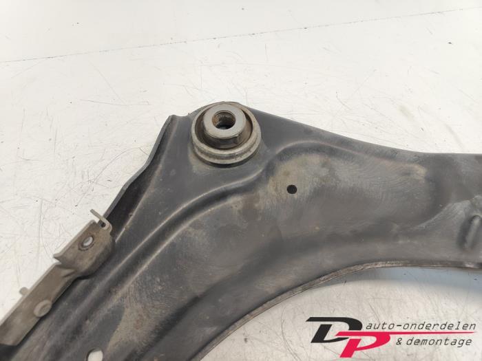 Draagarm links-voor van een Renault Megane, Auto-onderdelen, Gebruikt, -, Renault, -