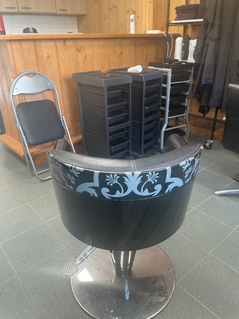 Kappersstoel, Ophalen, Overige materialen, Gebruikt, Zwart