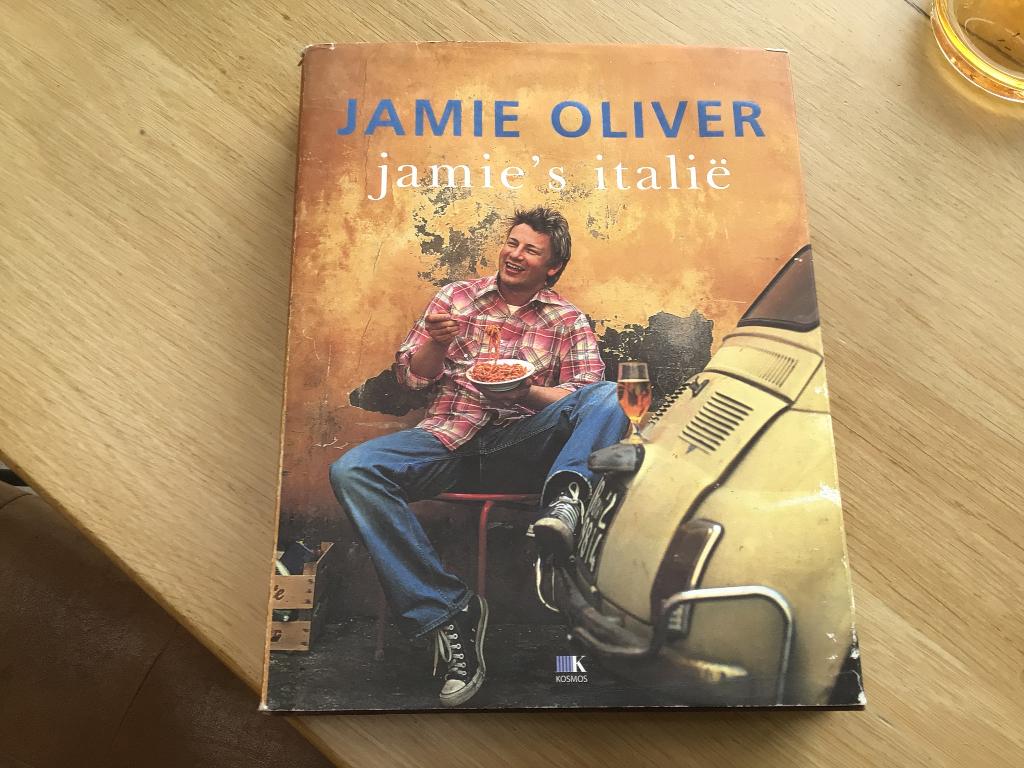 Kookboek, Boeken, Ophalen of Verzenden, Zo goed als nieuw, Jamie Oliver, Italië
