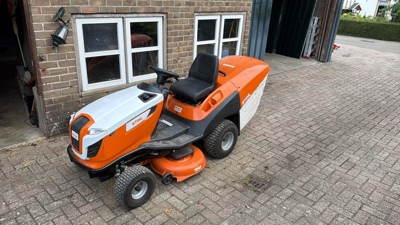 Stihl RT 5112 Z, Ophalen, Zo goed als nieuw