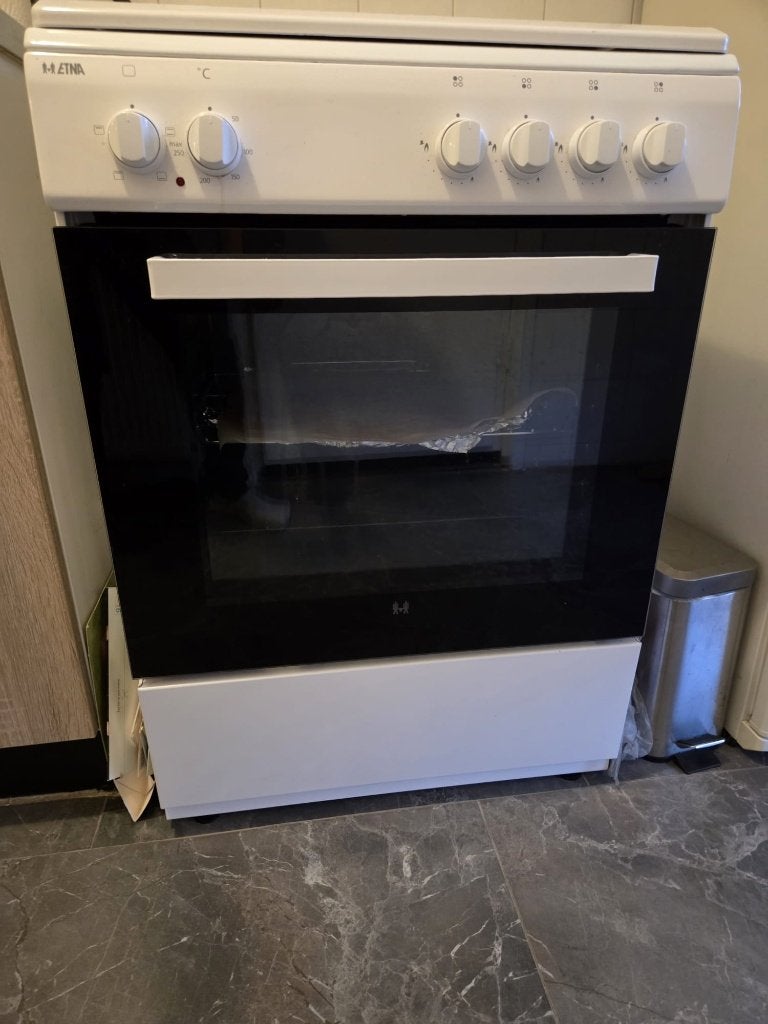 ETNA gasfornuis met oven, Witgoed en Apparatuur, Ophalen, 4 kookzones, Zo goed als nieuw, Energieklasse A of zuiniger