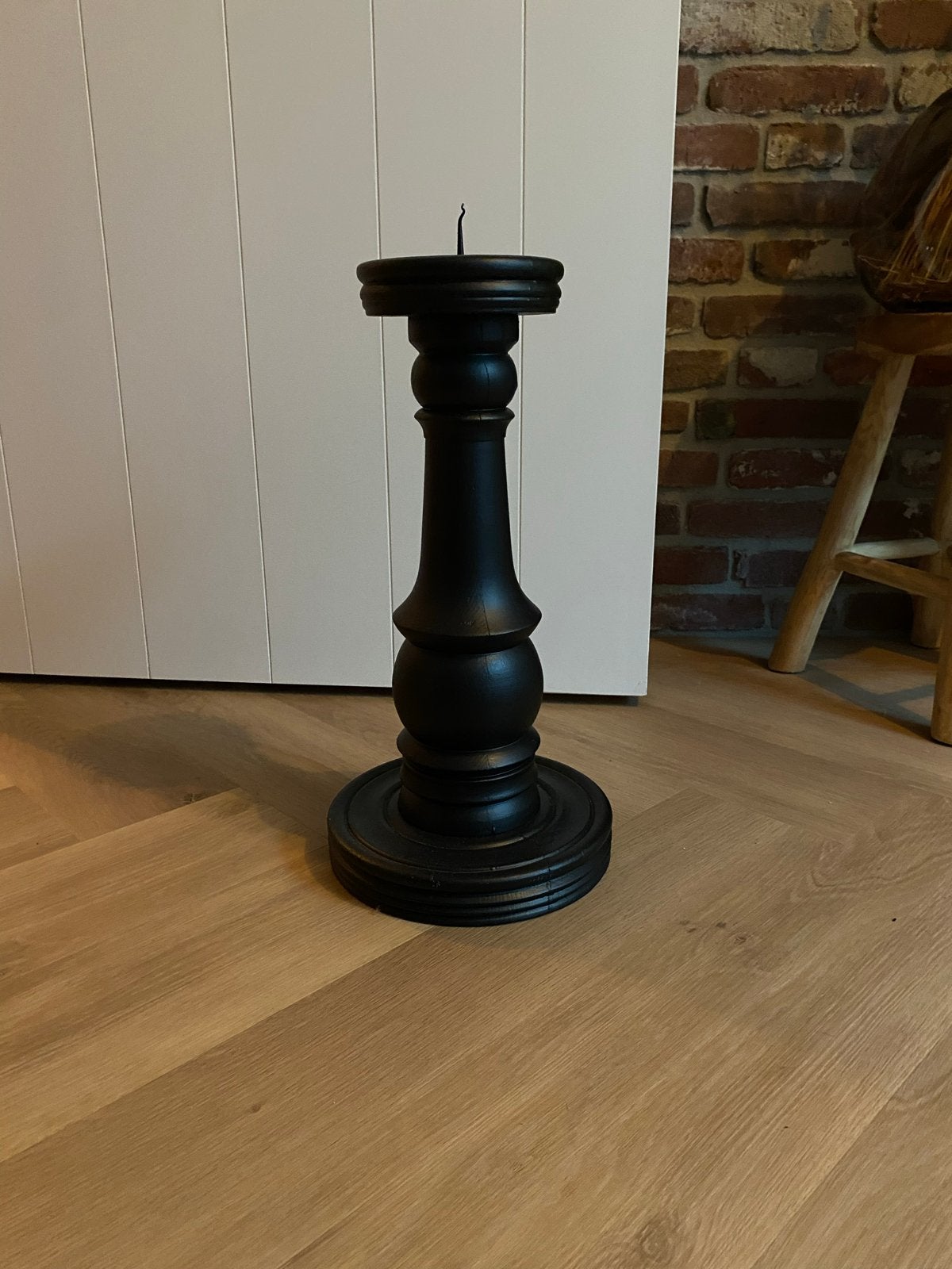 Zwarte houten kandelaar, Gebruikt, Zwart, Ophalen of Verzenden, Kandelaar