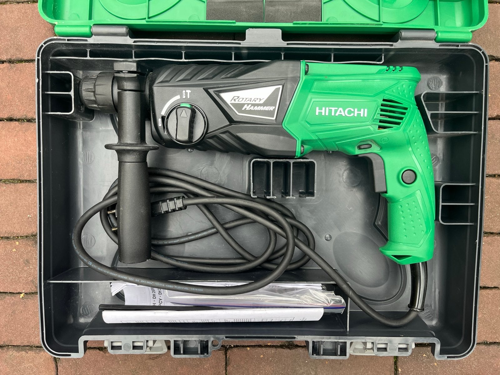 Nieuwe Hitachi Boorhamer DH 24PG met SDS boortjes, 600 watt of meer, Boor- en/of Breekhamer, Nieuw, Ophalen of Verzenden