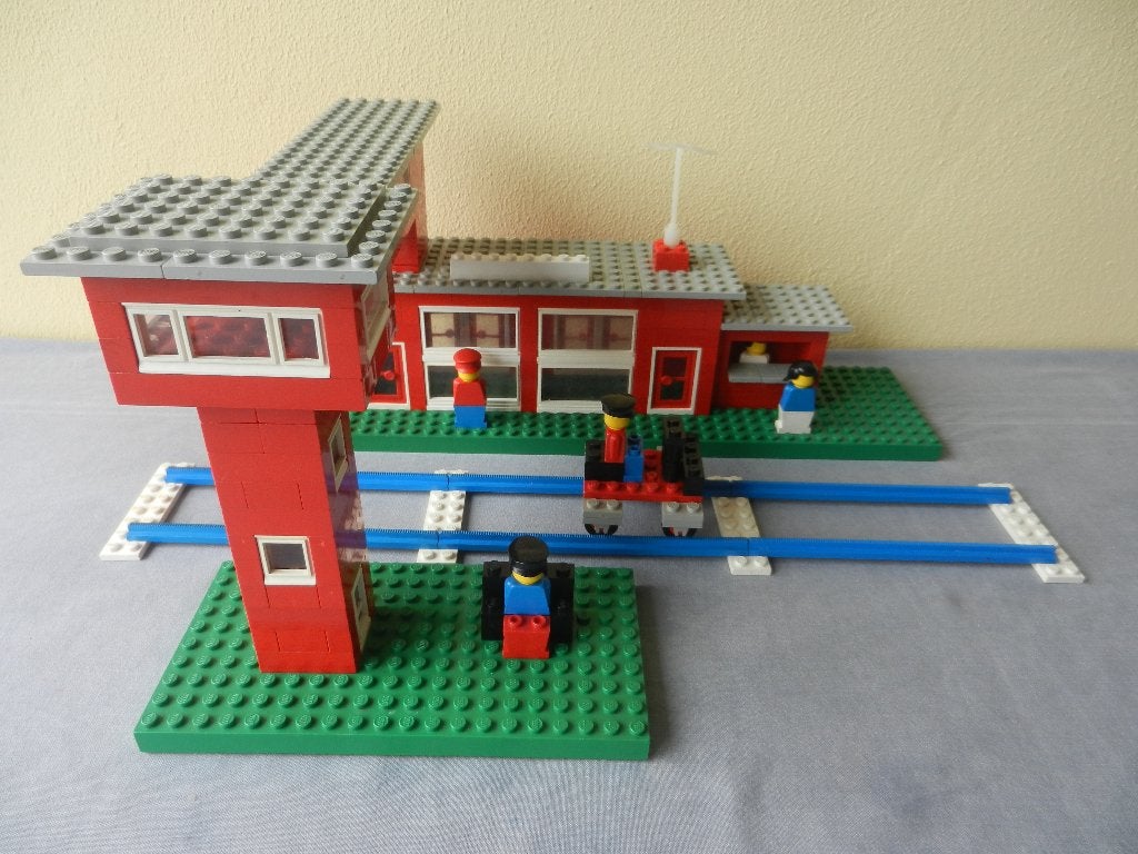 Lego 148 trein station (uit 1975), Ophalen of Verzenden, Gebruikt