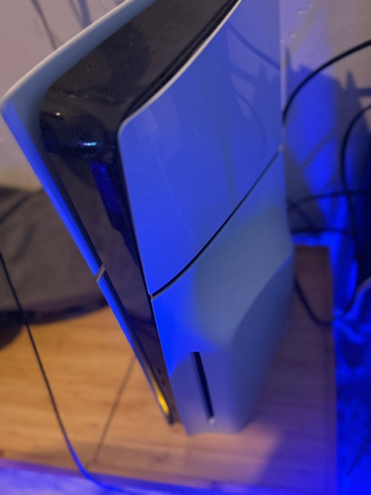PS5 Slim (1 jaar oud) + 2 controllers + GTA V & FC 24, Ophalen of Verzenden, Zo goed als nieuw