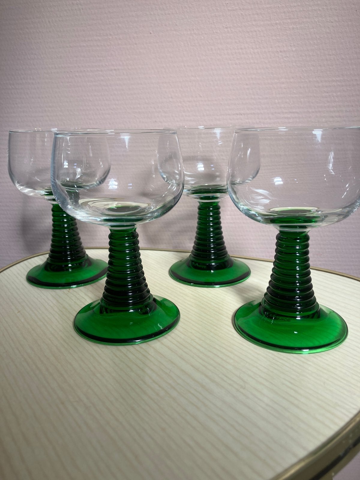 Luminarc France groene poot wijnglazen roemers, Huis en Inrichting, Glas of Glazen, Overige merken, Vintage, Ophalen of Verzenden