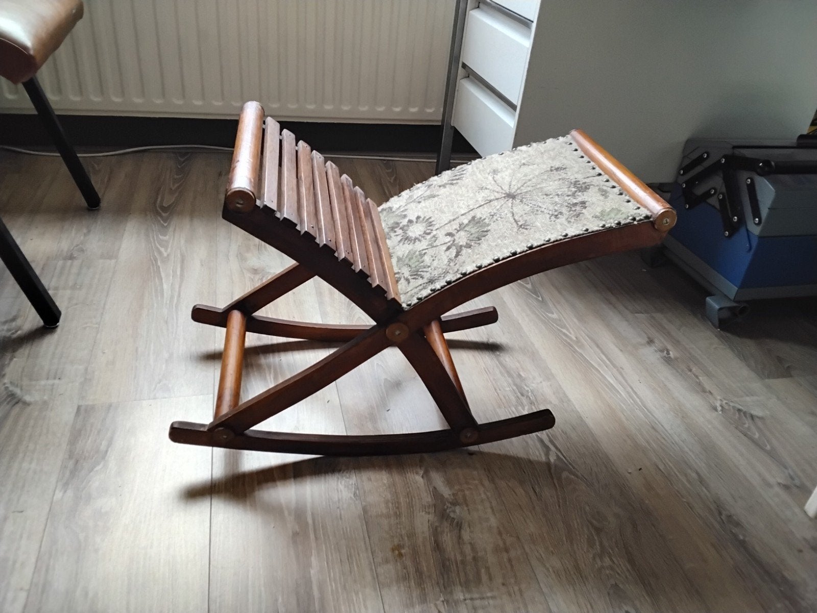 Vintage Voetenbankje / Schommelbankje, Huis en Inrichting, Ophalen, Gebruikt, Stof, Vintage