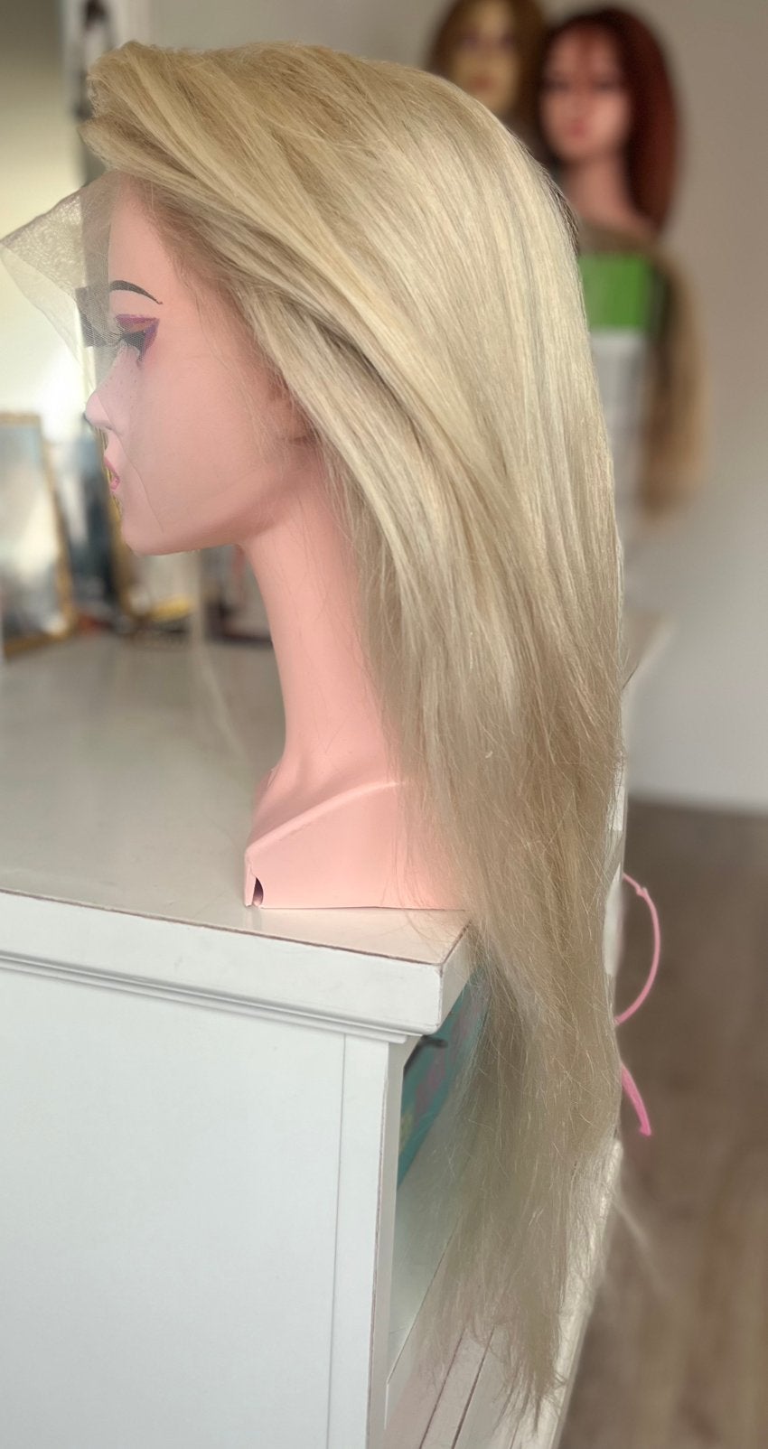 Platinum blond 75 cm human hair lace front wig, Ophalen of Verzenden, Nieuw, Pruik of Haarverlenging