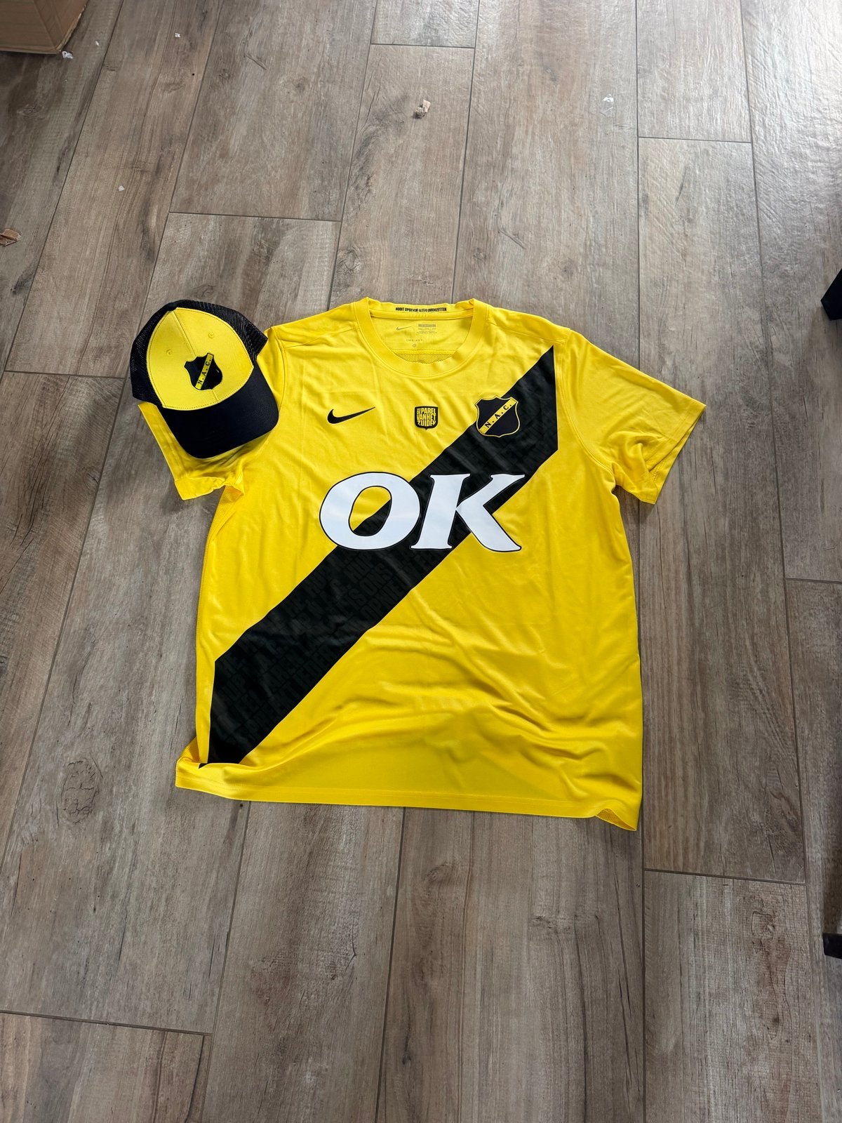 NAC Breda voetbalshirt maat XXL - Zo goed als nieuw, Ophalen, Zo goed als nieuw, Overige maten, Geel