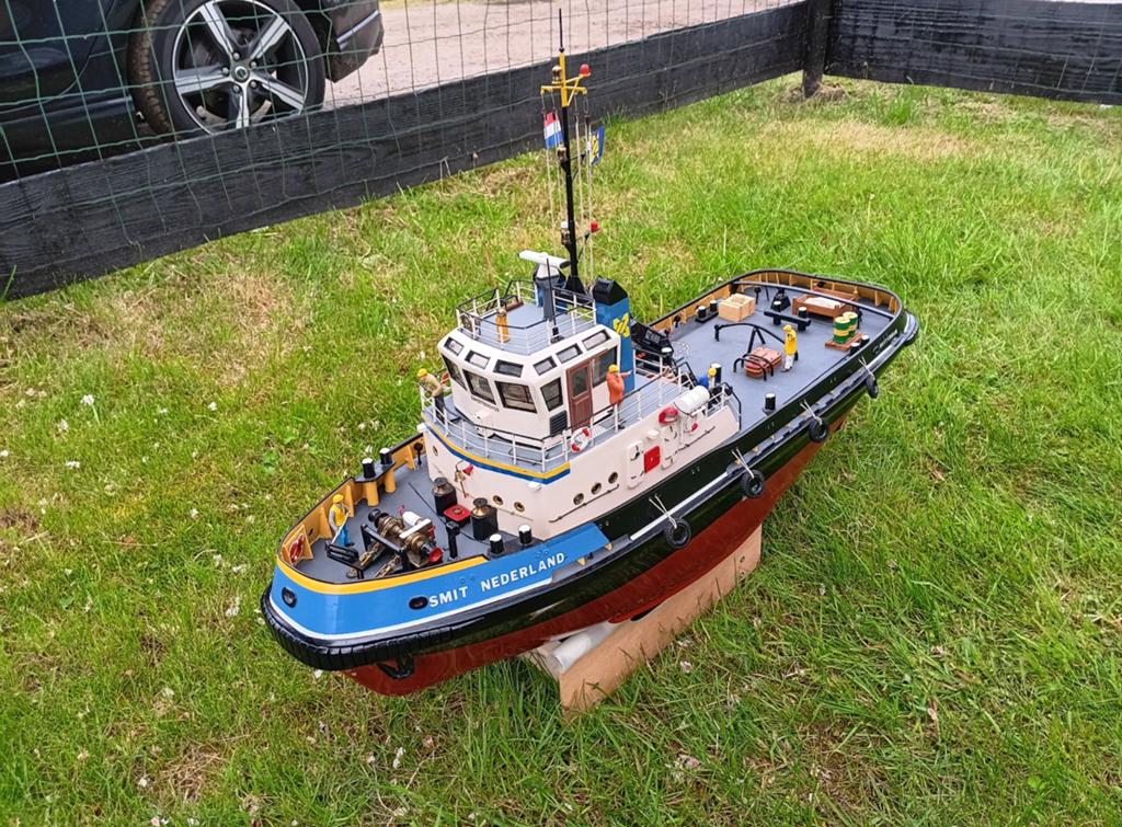 Prachtig Smit Nederland sleepboot, becker roeren, rc varend, Ophalen, Zo goed als nieuw