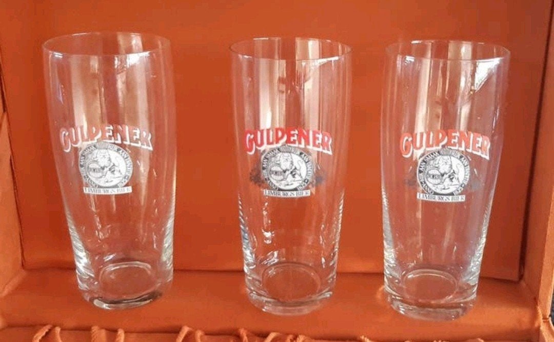 3 Gulpener bierglazen - gratis, Ophalen of Verzenden, Glas, Overige stijlen