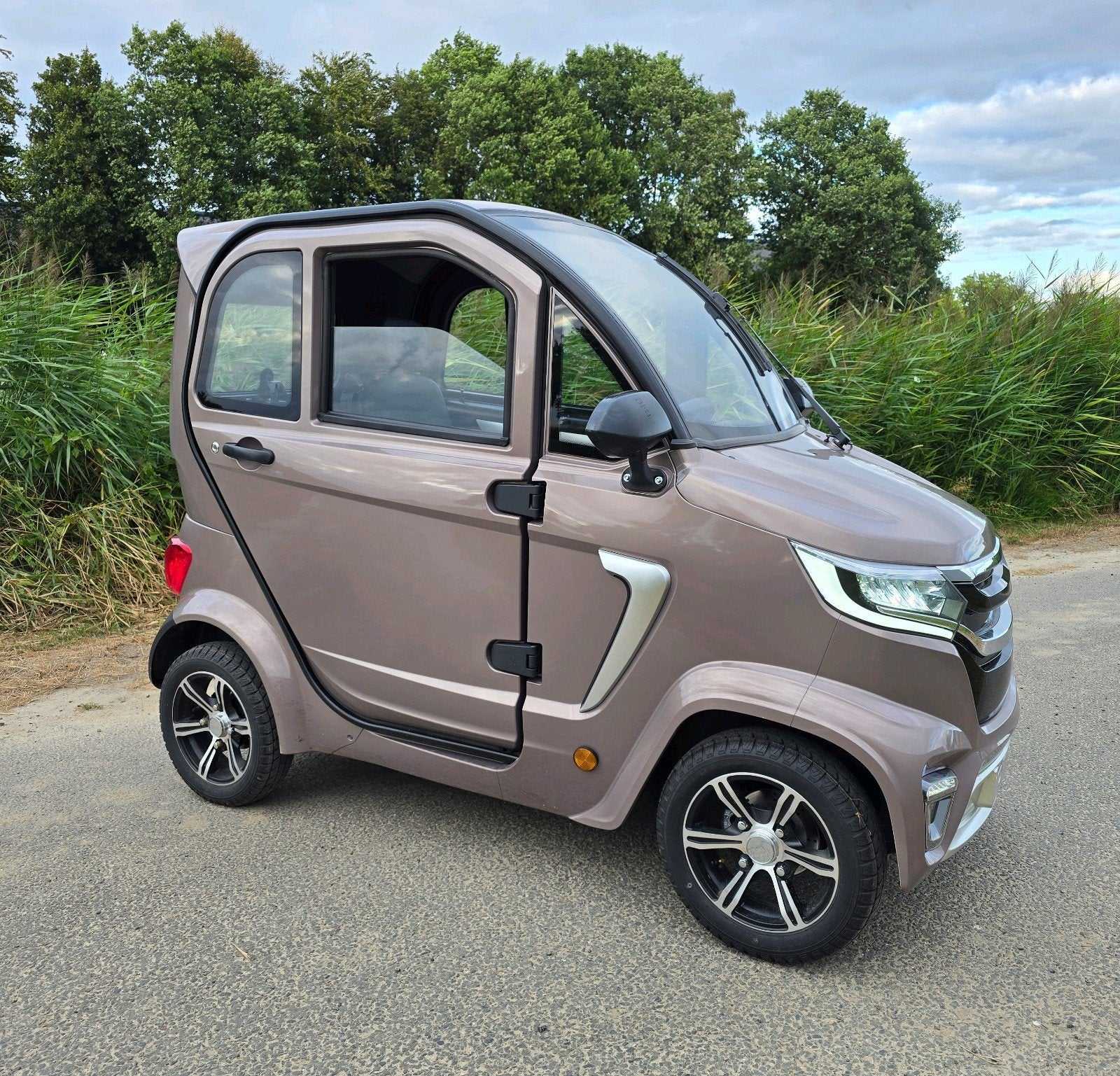 Rijbewijsvrije 45km auto! LITHIUM accu en in nette staat, Ophalen of Verzenden, 46 km of meer, Canta, 16 km/u of meer