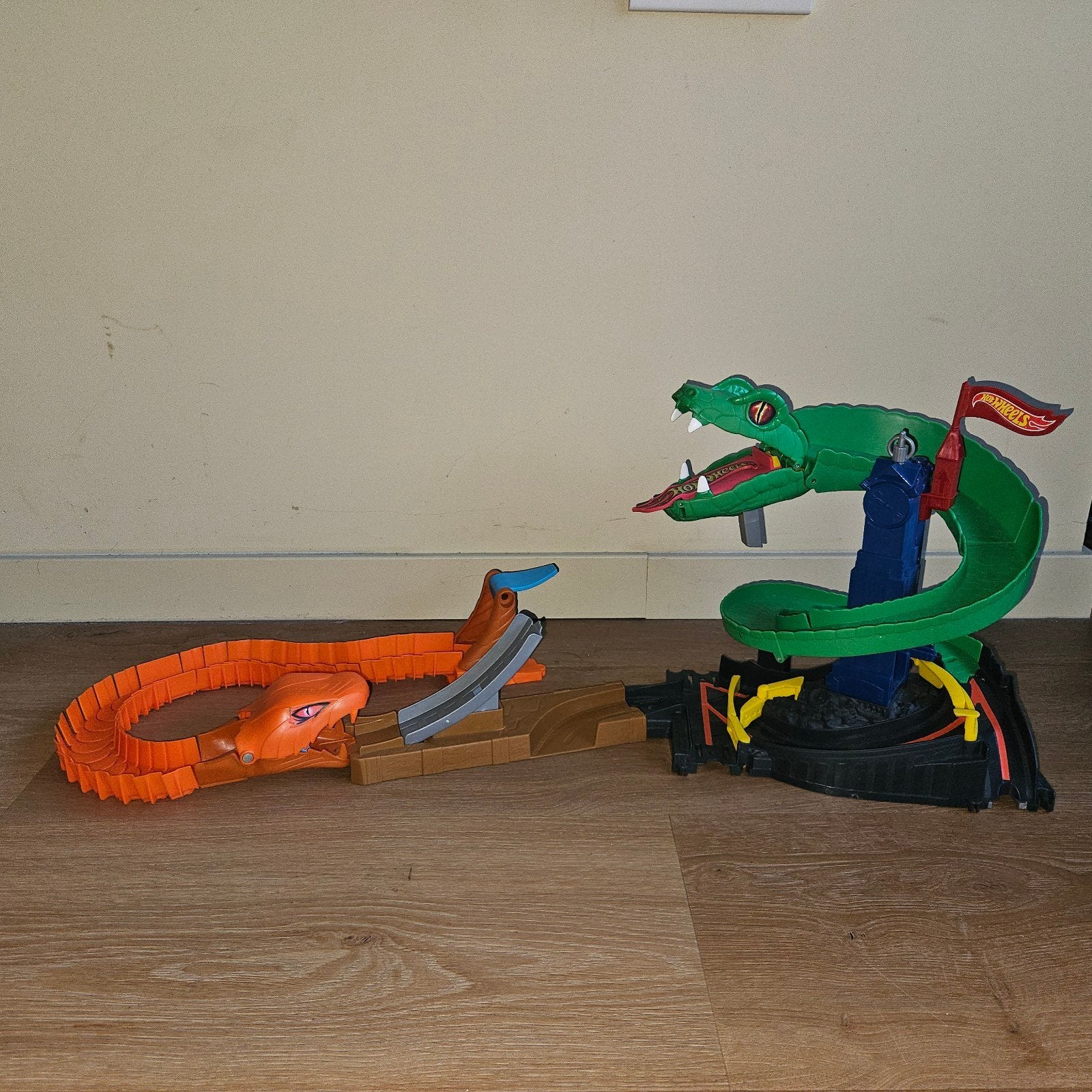 Hot Wheels Slang Racebaan, Ophalen, Zo goed als nieuw, Elektrisch, Hot Wheels