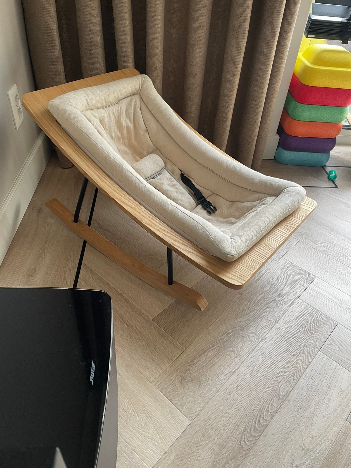 Quax Baby Bouncer - Houten Wipstoel met Speelboog, Ophalen of Verzenden, Zo goed als nieuw