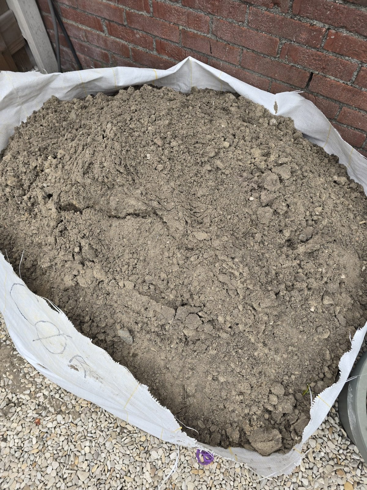 Gratis ophoogzand / tuinaarde, Ophalen, Ophoogzand