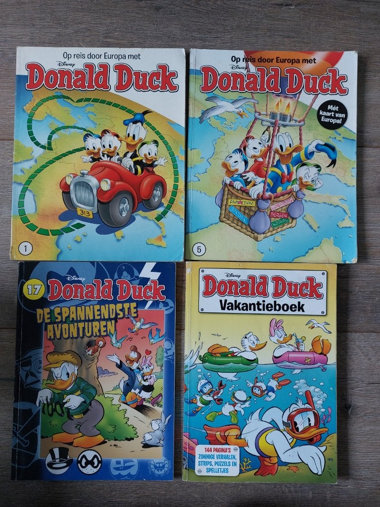 Donald Duck pockets en strips, Meerdere stripboeken, Ophalen of Verzenden, Gelezen