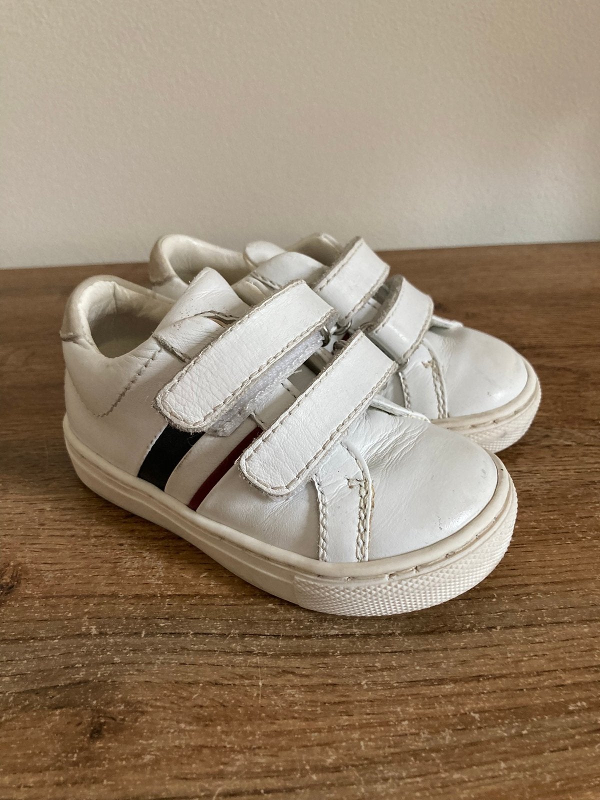 Moncler schoenen mt 21, Gebruikt, Jongen of Meisje, Schoenen, Ophalen of Verzenden