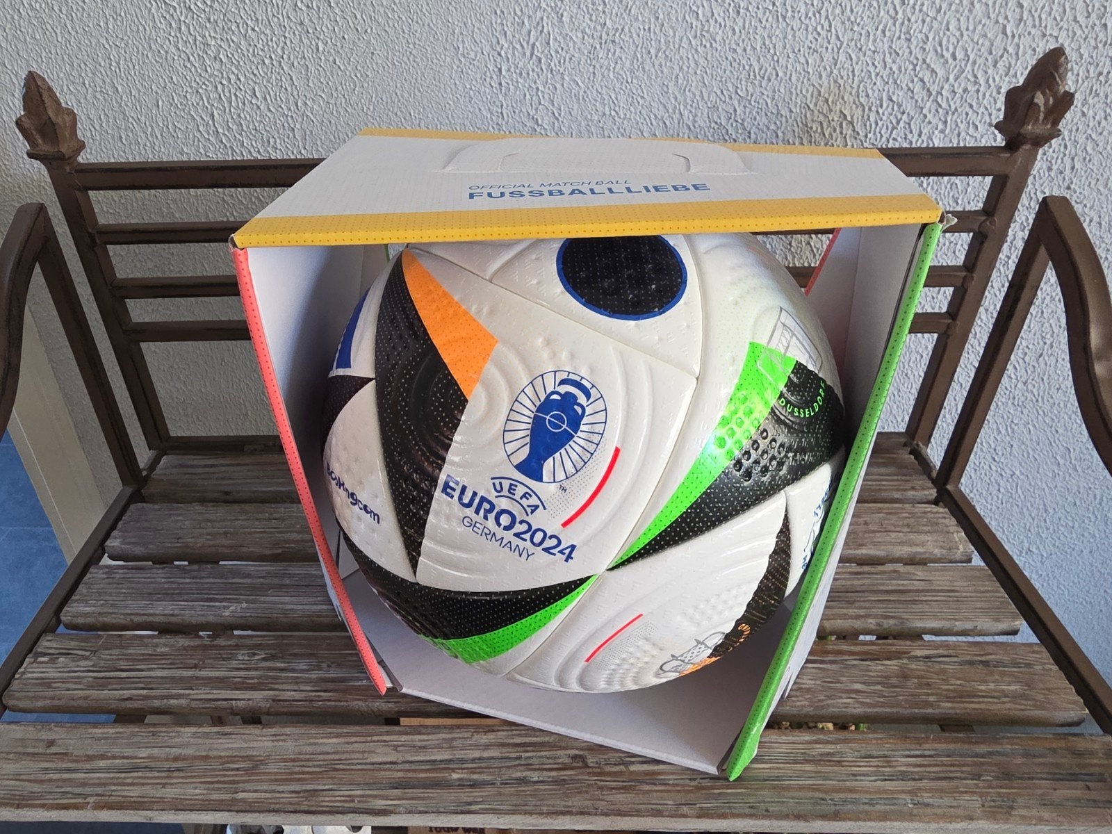 Adidas EK 2024 Voetbal - Fussballliebe - Nieuw in doos, Ophalen, Nieuw, Overige typen