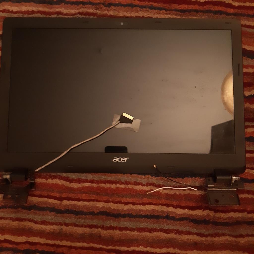 Acer laptop scherm, Antiek en Kunst, Antiek | Spiegels, Ophalen of Verzenden, Rechthoekig, Minder dan 50 cm, Minder dan 100 cm
