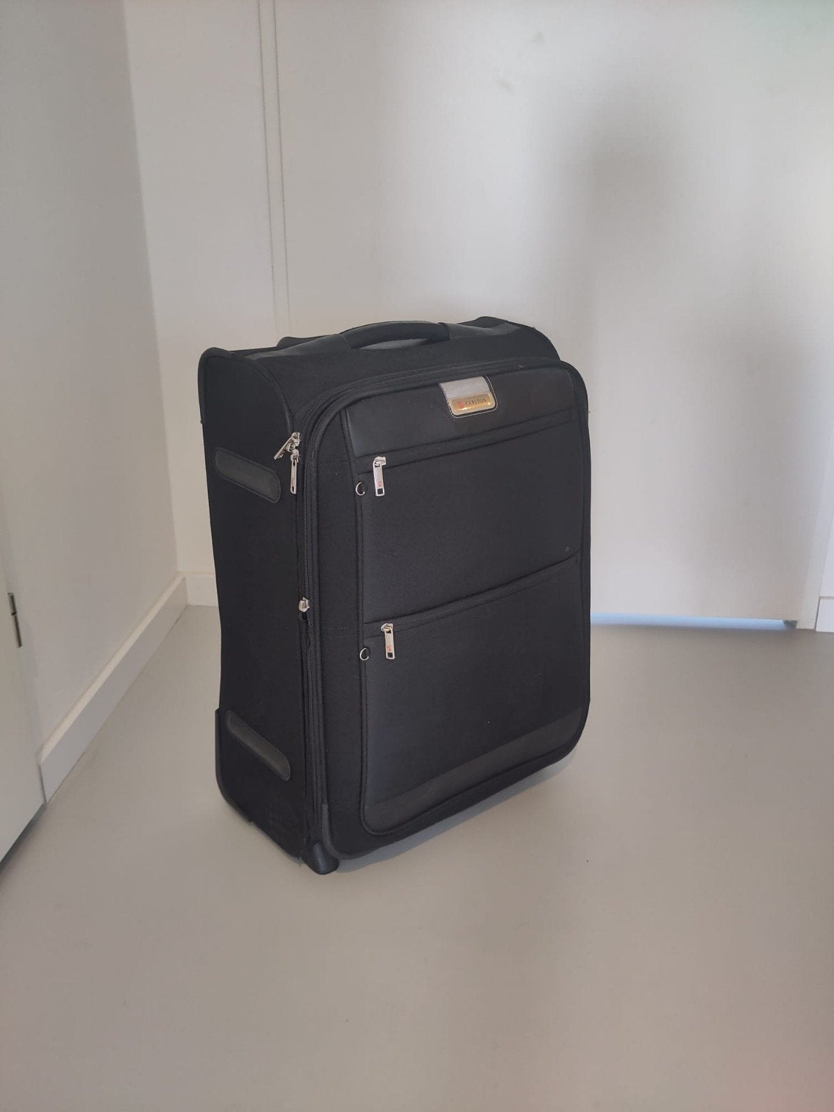 Carlton koffer, Overige materialen, Gebruikt, 35 tot 45 cm, Wieltjes