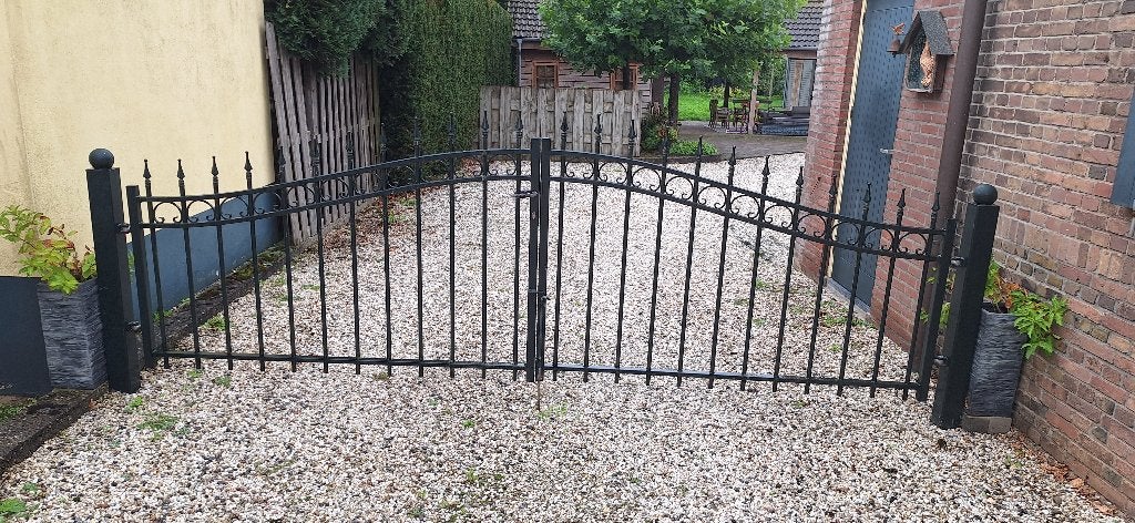 dubbele draaipoort, Ophalen, Gebruikt, 100 tot 150 cm, IJzer