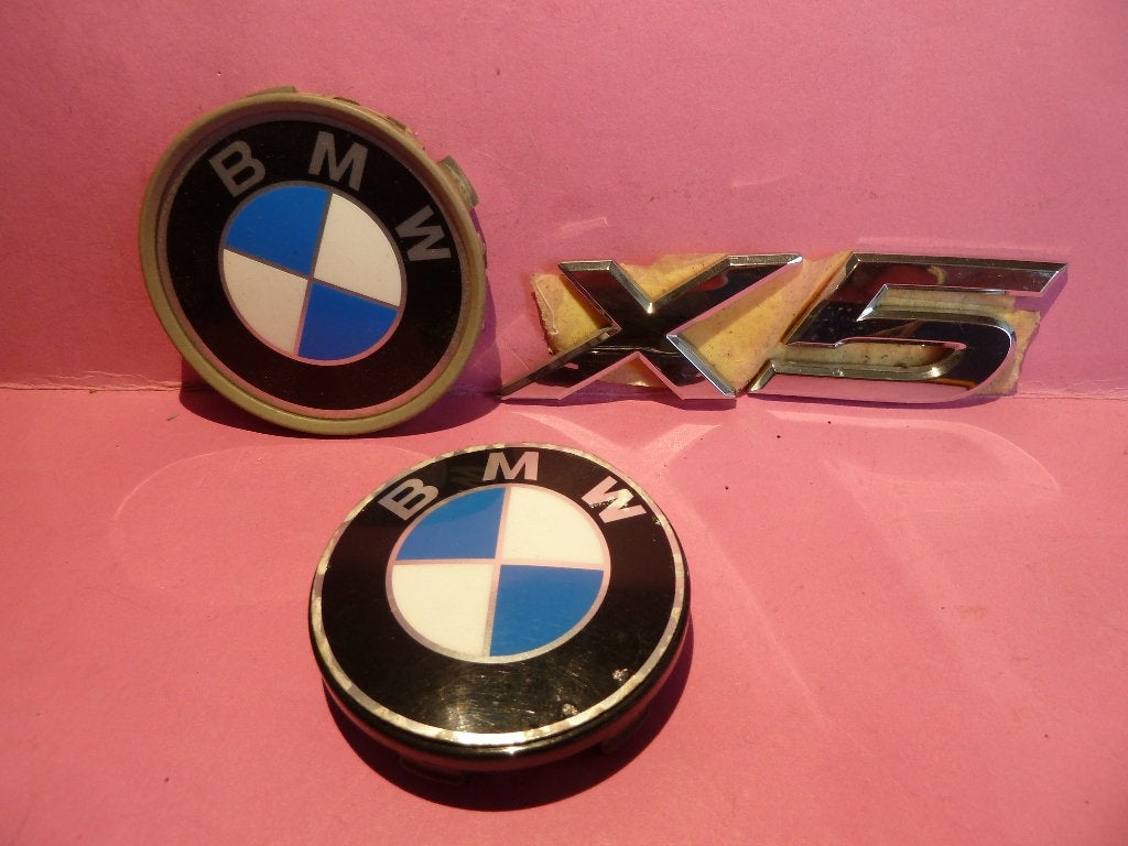 B.M.W. emblemen ( 6.5 & 5.5 cm.)  >>>>  +     X 5, Ophalen of Verzenden, Gebruikt