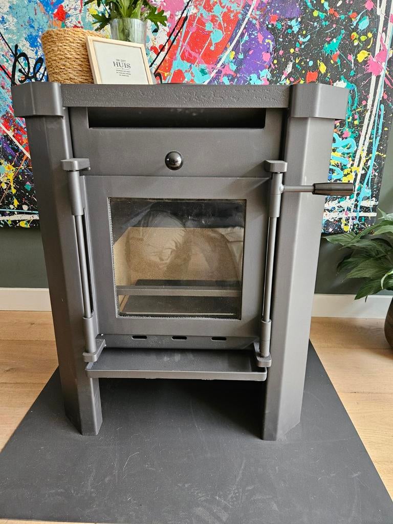 Janus 6 Houtkachel - Compact en Efficiënt, Gebruikt, Houtkachel, Ophalen of Verzenden, Vrijstaand