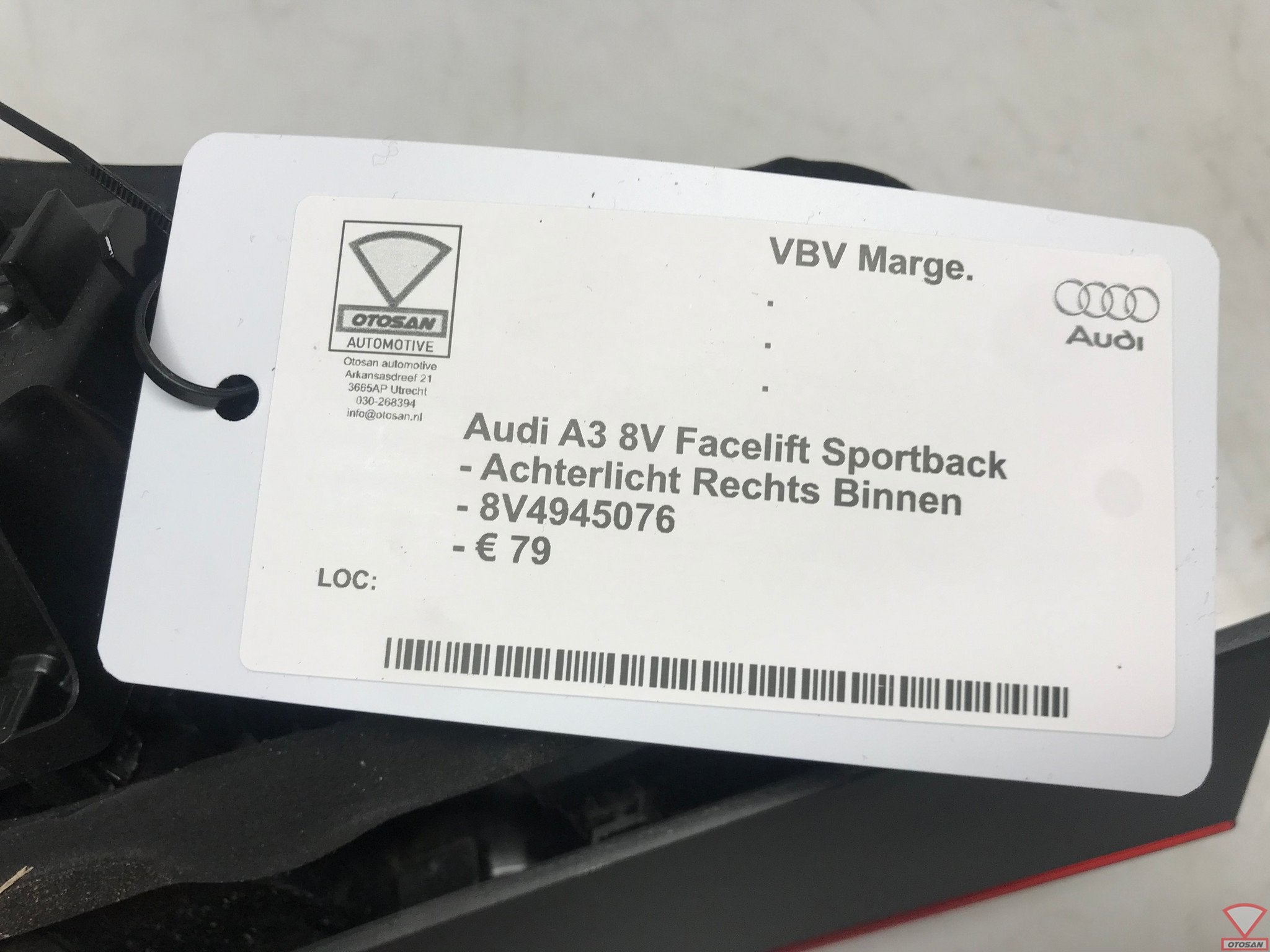 audi a3 8v facelift achterlicht rechts binnen 8v4945076, Auto-onderdelen, Verlichting, Gebruikt, AUDI AG, Auto-Union-Strasse 1
85045  Ingolstadt, DE