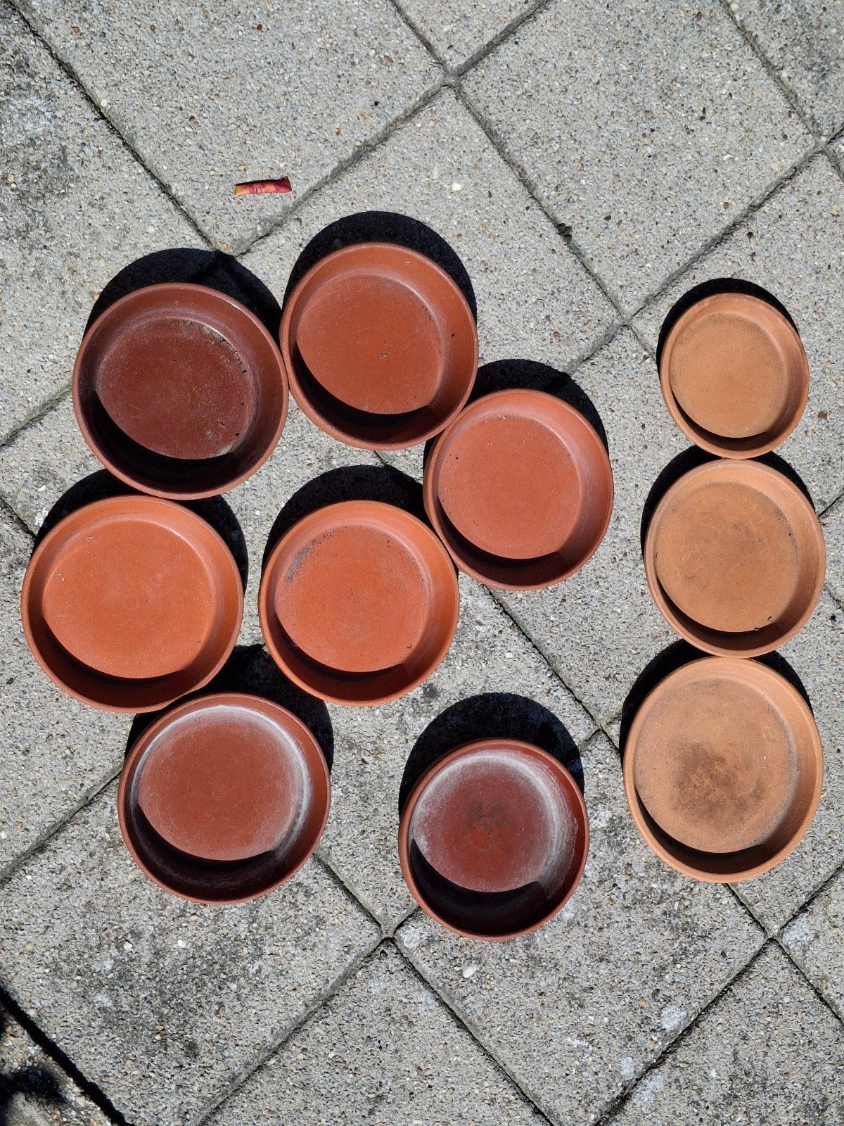 10 Terracotta plantenschotels - diverse maten, Ophalen