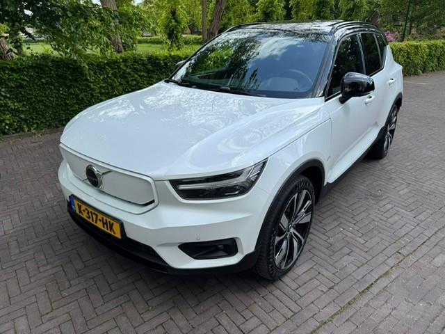Volvo XC40 Recharge P8 AWD RDesign 408PK SOH 90,8%/Warmtepom, Auto's, Volvo, Gebruikt, Automatische klimaatregeling, Wit, Origineel Nederlands