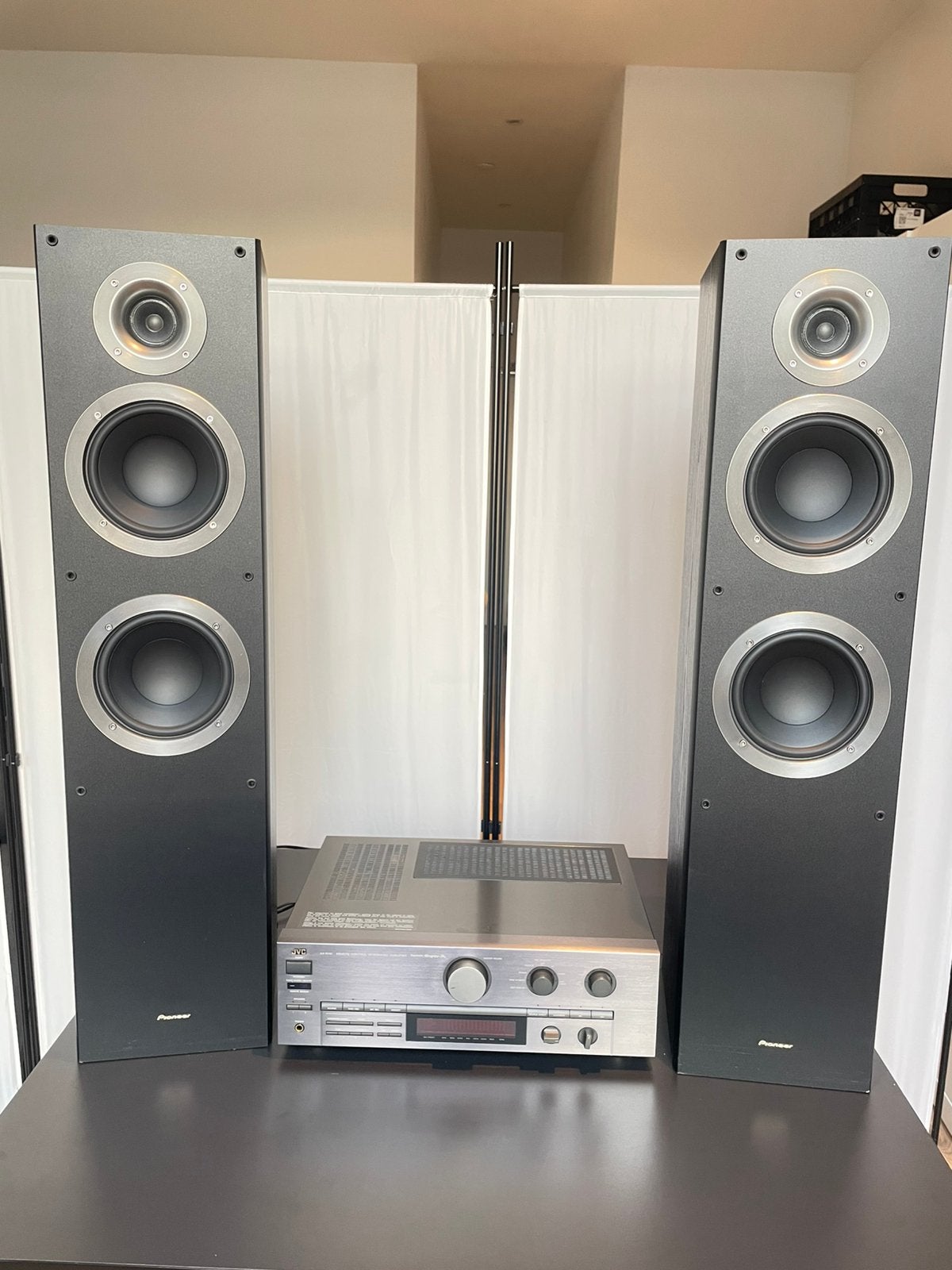 Stereo Set: JVC versterker + Pioneer zuilluidsprekers, Audio, Tv en Foto, Ophalen, Gebruikt, Pioneer