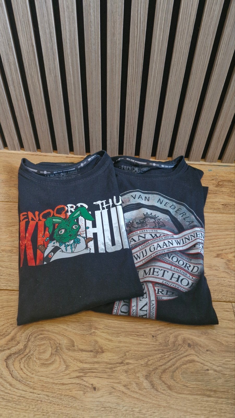 2 Feyenoord T shirts, zwart maat L, Sport en Fitness, Voetbal, Maat L, Ophalen of Verzenden, Gebruikt, Shirt