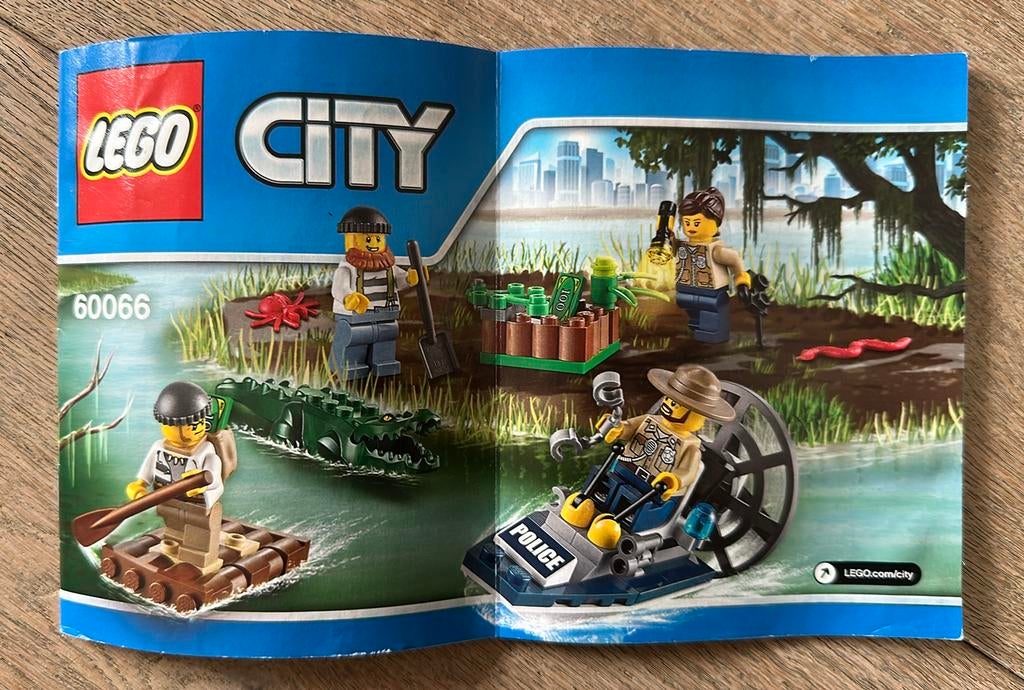 Lego city moeraspolitie 60066, Ophalen of Verzenden, Zo goed als nieuw