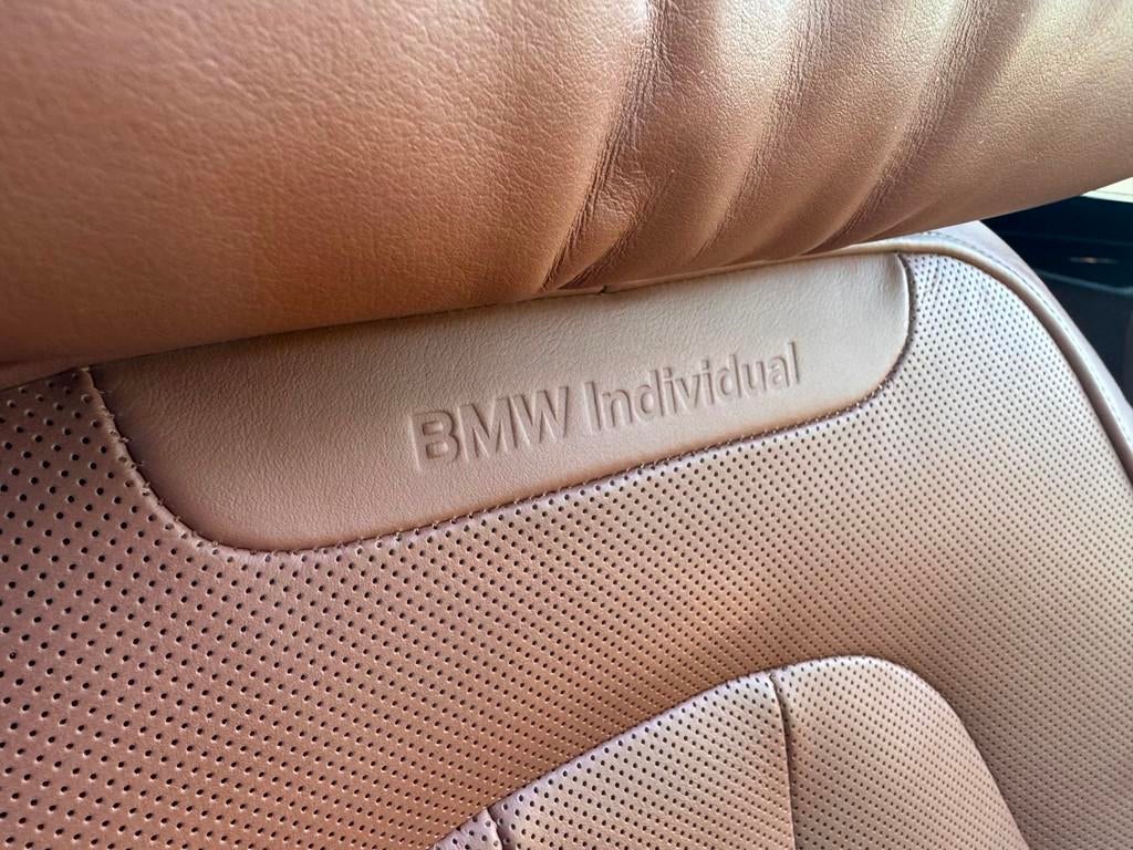 BMW X5 M50d 380PK Pano Carplay LED Dealeronderhouden, Automaat, Verwarming stoelen achter, 15 km/l, 2993 cc