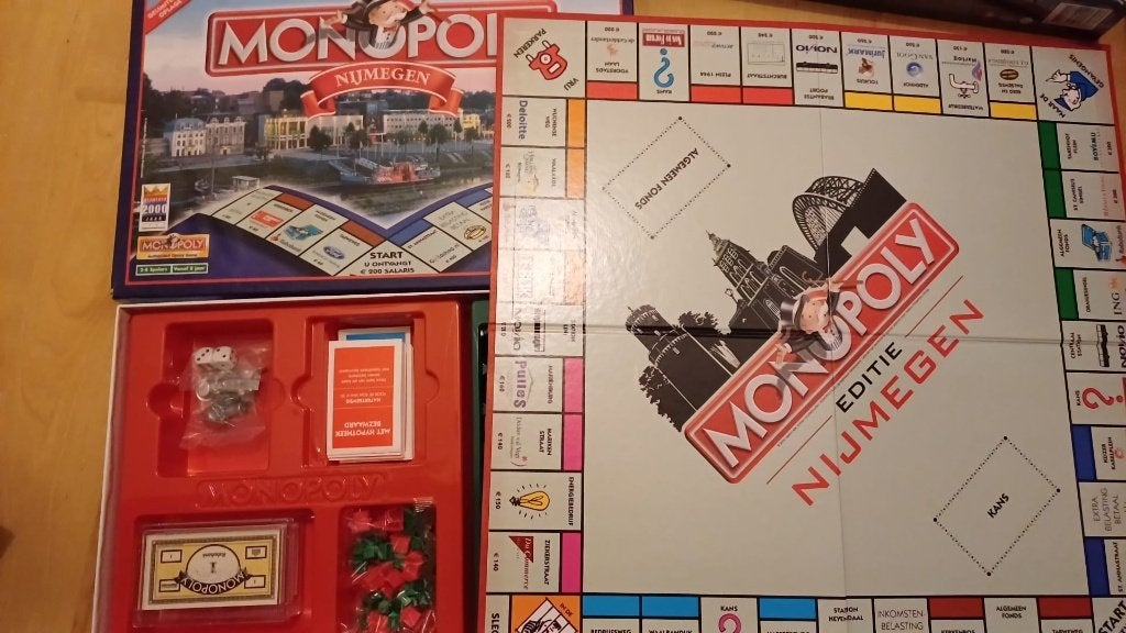 bordspel nieuw Monopoly Nijmegen Monopolie, Vijf spelers of meer, Ophalen of Verzenden, Nieuw, Monopoly