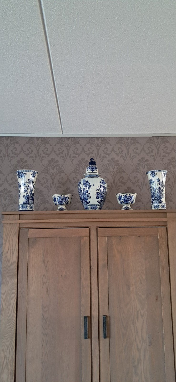 Prachtige Delfts blauwe kaststel, handwerk, Ophalen