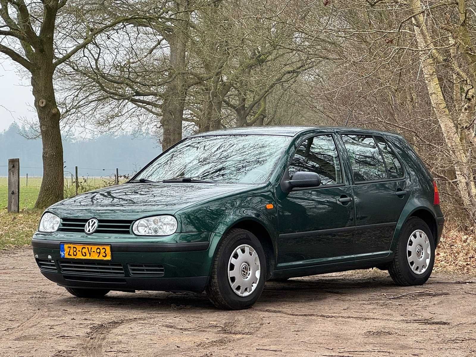 Volkswagen - 1999 - Golf - 1.6, Auto's, 101 pk, Gebruikt, 4 cilinders, 49 €/maand