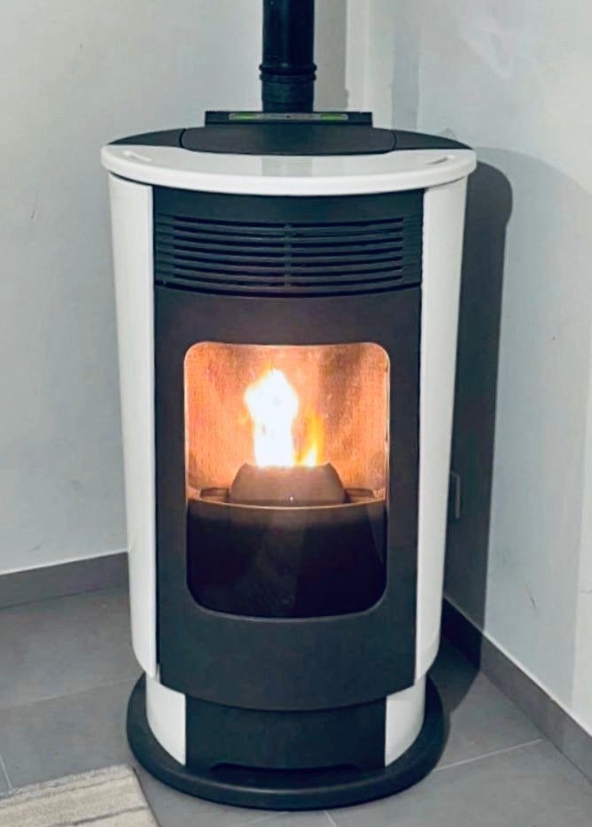 Pelletkachel Edilkamin LOGO 10 kW, Ophalen, Zo goed als nieuw, Overige brandstoffen, Pelletkachel