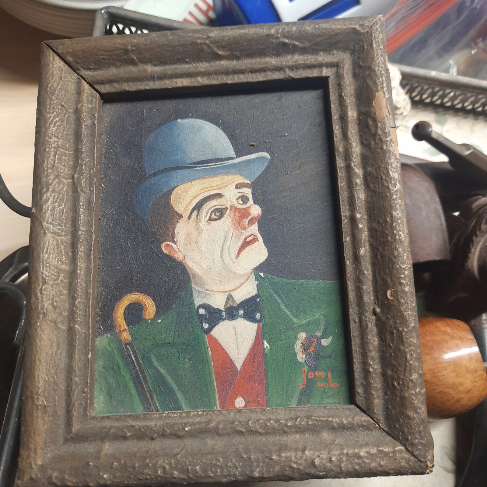 Olieverfschilderij  Clown met bolhoed  gesigneerd Jan v L., Paneel, Portret of Personen, Realistisch, Ophalen of Verzenden