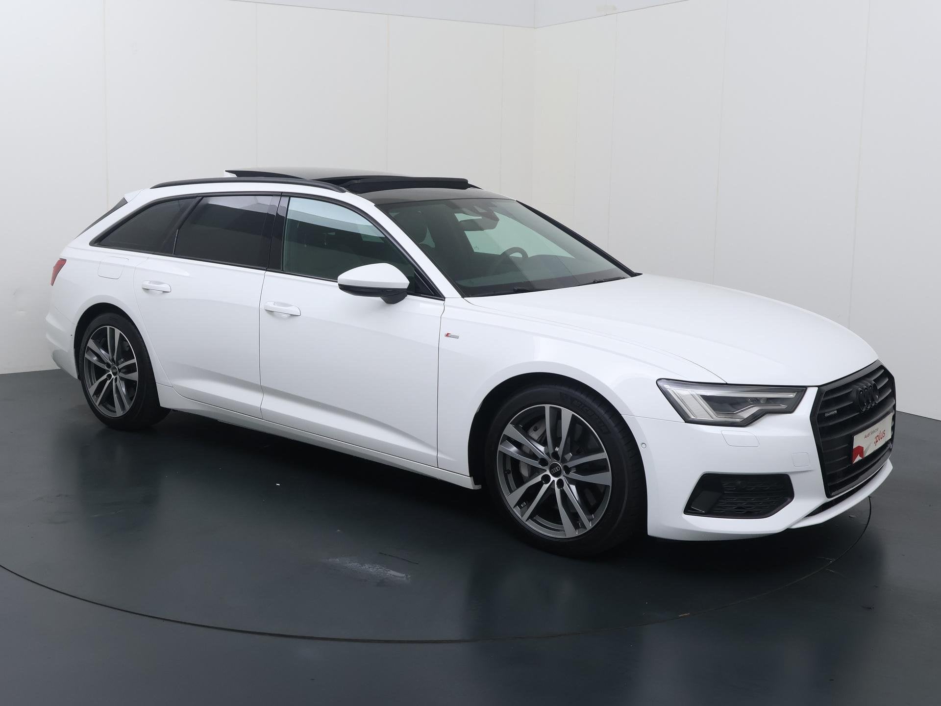 Audi A6 Avant 50 TFSI e quattro S edition | 299 PK | SoH 100, Auto's, Gebruikt, 4 cilinders, Wit, Plug-in hybride