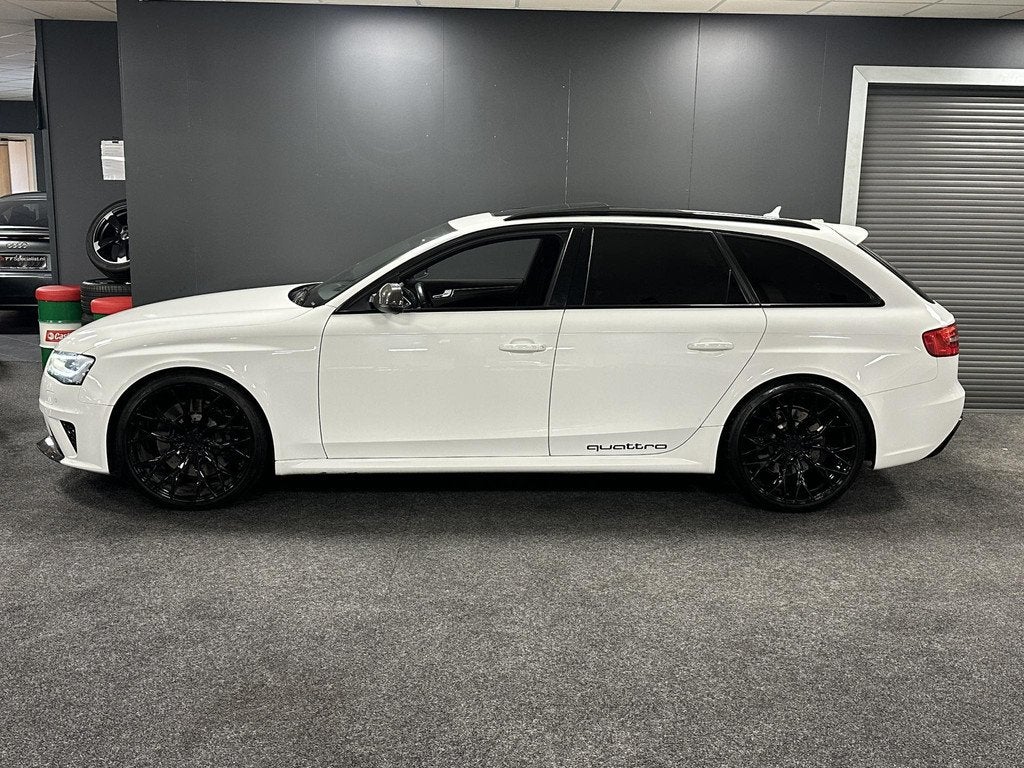 Audi A4 Avant 4.2 FSI RS 4 quattro Pano B&O Adaptive Cruise, Auto's, Audi, Automaat, Euro 5, Gebruikt, 1795 kg