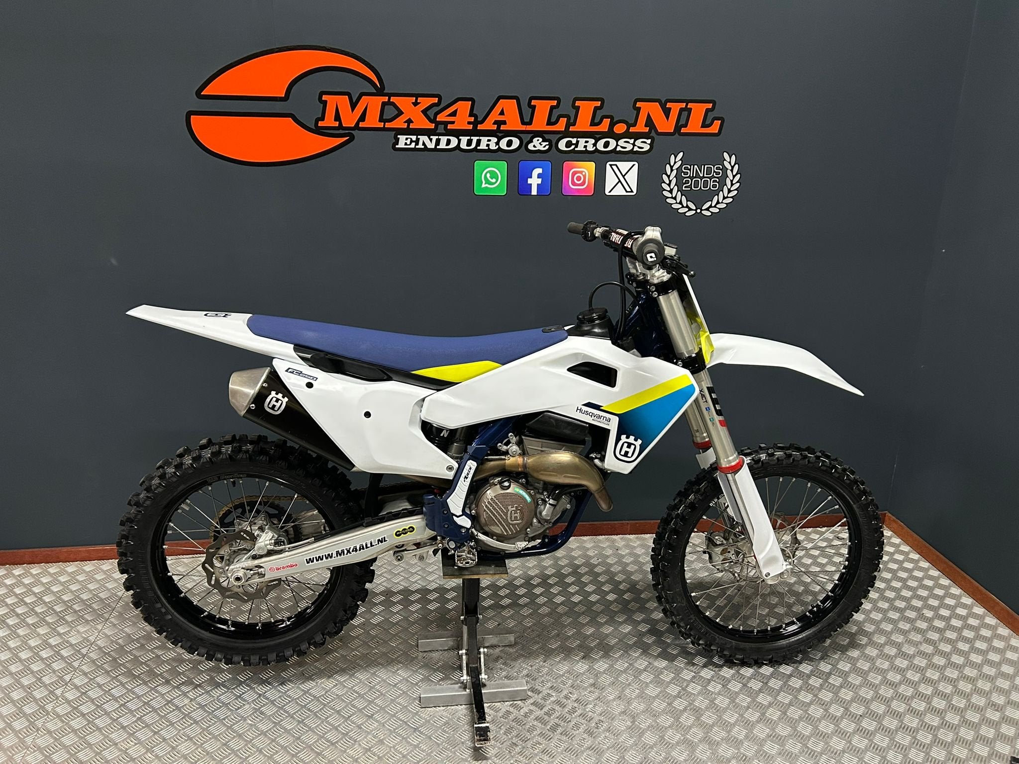 KTM Husqvarna FC 250 2025 no KTM 250 SXF (bj 2025), 250 cc, Crossmotor, Gebruikt, Bedrijf