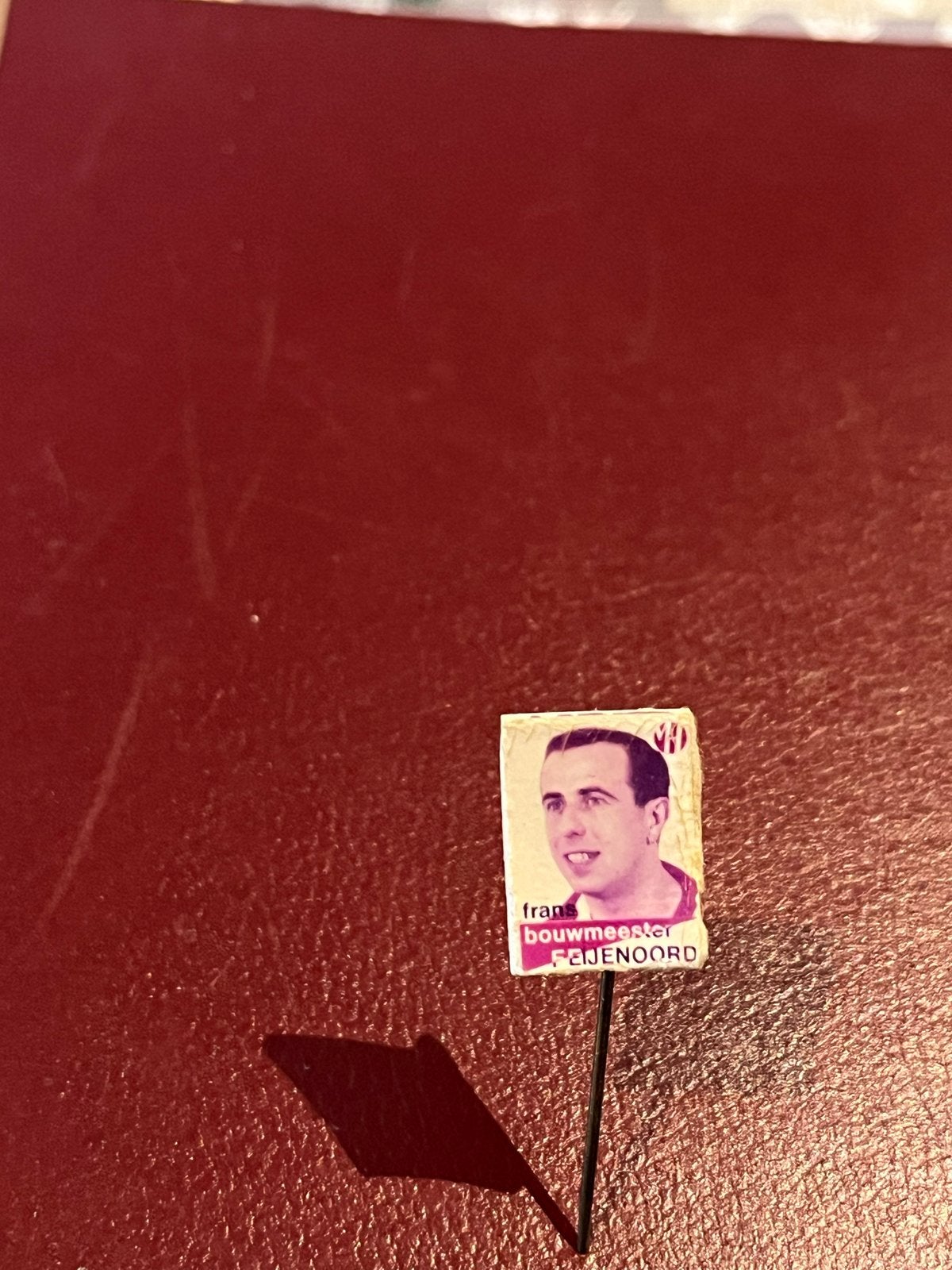 Vintage Speldje Frans Bouwmeester Feyenoord, Verzamelen, Speldjes, Pins en Buttons, Ophalen of Verzenden, Gebruikt, Sport, Speldje of Pin