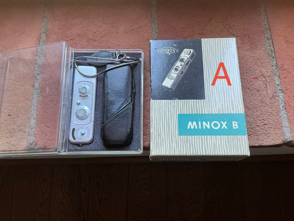 Minox 8x11 camera verzameling, Ophalen of Verzenden, Gebruikt, Compact, Overige Merken