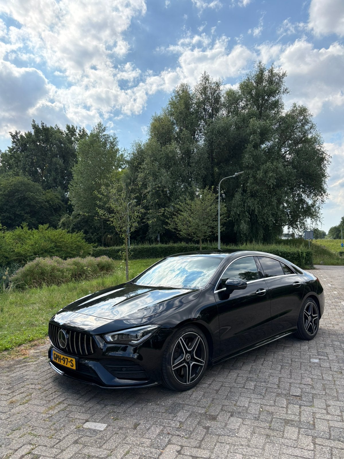 Mercedes-Benz CLA 250 4MATIC AMG | PANO | BURMESTER | 226PK, Auto's, CLA, 1800 kg, 4 cilinders, Zwart
