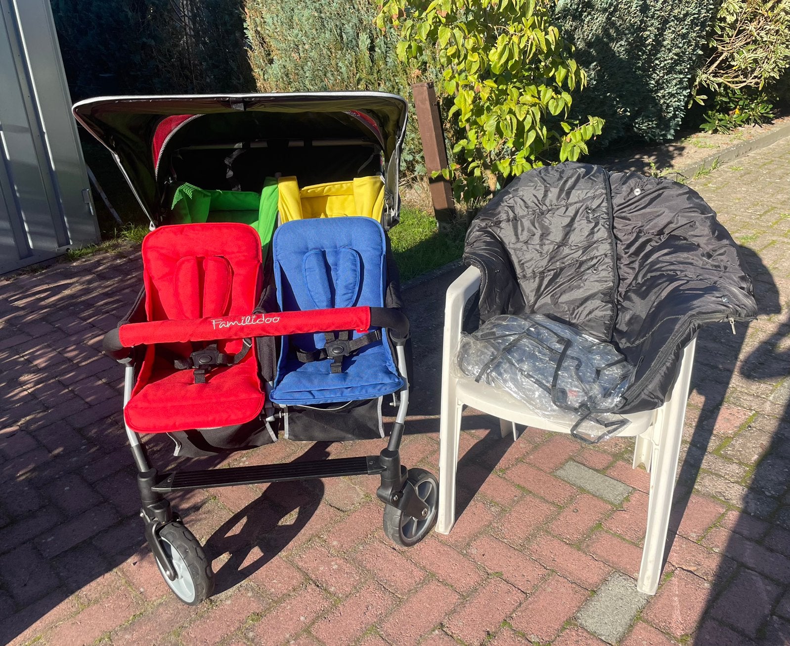 Familidoo Lidoo 4-zits wandelwagen in nieuwstaat +extra’s, Ophalen, Zo goed als nieuw, Kinderwagen of Buggy